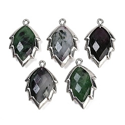 Рубин В Цоизита Подвески из натурального рубина в ограненных листьях цоизита, стойки обшивки латунные прелести, платина, 23x13.5x5.5 мм, отверстие : 1.2 мм