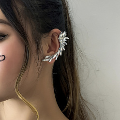 Single left ear 1877 Sweet and Cool Diamond Outline Elf Ear Cuff - Exaggerated Single Alloy Earring for Women.