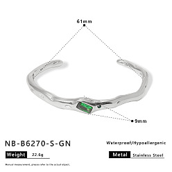 Нержавеющая Сталь Цвет 304 Браслеты-манжеты из нержавеющей стали с микропаве и зелеными кубическими циркониями для женщин, прямоугольные, цвет нержавеющей стали, внутренний диаметр: 2.40 дюйм (6.1 см)