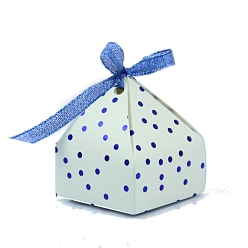 Blanc Boîtes à bonbons pliantes en carton, boîte d'emballage de cadeau de mariage, avec ruban, forme de maison, blanc, 6x6x7.5 cm