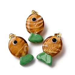 Перу Подвески лэмпворк ручной работы, рыбы прелести, с реечной накладкой из латуни с золотистым напылением, долговечный, Перу, 23~23.5x12~13x8~10 мм, отверстие : 4.4x3.8 мм