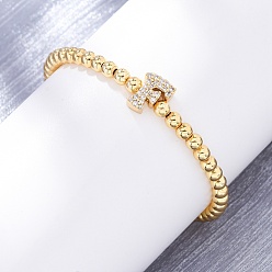 Letter F Латунные круглые бусины эластичные браслеты, Подвеска в виде буквы из латуни с микропаве из прозрачного кубического циркония для женщин, без свинца и без кадмия, стойки покрытие, реальный 18 k позолоченный, Буква F, внутренний диаметр: 2~2-1/8 дюйм (5~5.5 см)