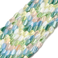 (52) Непрозрачная лаванда Гальванические стеклянные бусины, искривленная форма, граненые, градиент цвета, разноцветные, 7x4.5x3 мм, отверстие : 0.9 мм, около 63 шт / нитка, 17.05'' (43.3 см)