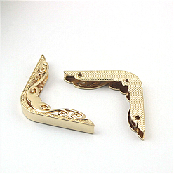 Light Gold Alloy Bag Decorate Corners Protector, L-shaped Edge Guard Protector, for Handbags Book Album Accessories, Light Gold, 4.5x4.5x0.7cm