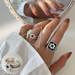 Flower Plastic Pearl Beaded Open Cuff Ring with Enamel, Platinum Brass Jewelry for Women, Flower Pattern, US Size 8(18.1mm)