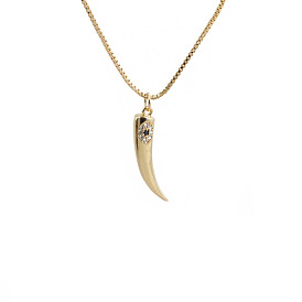 Gold Fashion Wolf Fang Pendant Necklace with Devil's Eye - Unique and Stylish