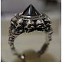 Rhinestone Cone Chunky Finger Ring, Alloy Skull Gothic Ring for Women