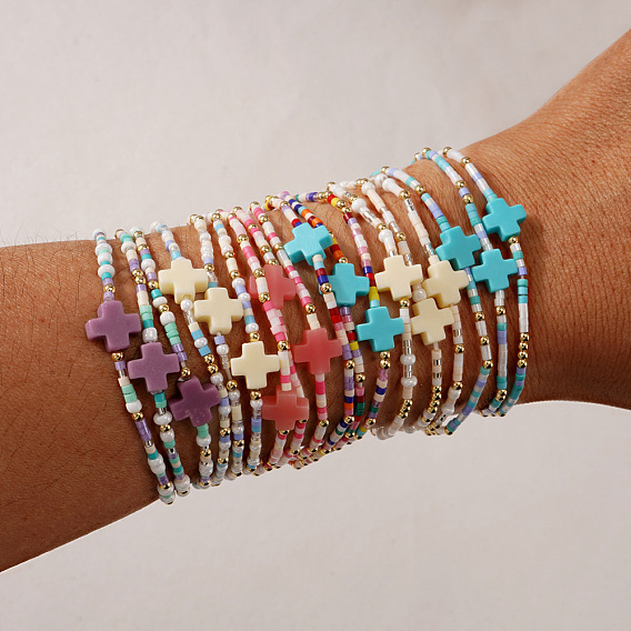 3 Браслет из эластичной ткани с подвеской в виде богемного креста, выполненный из стеклянных и латунных бусин, для женщин.