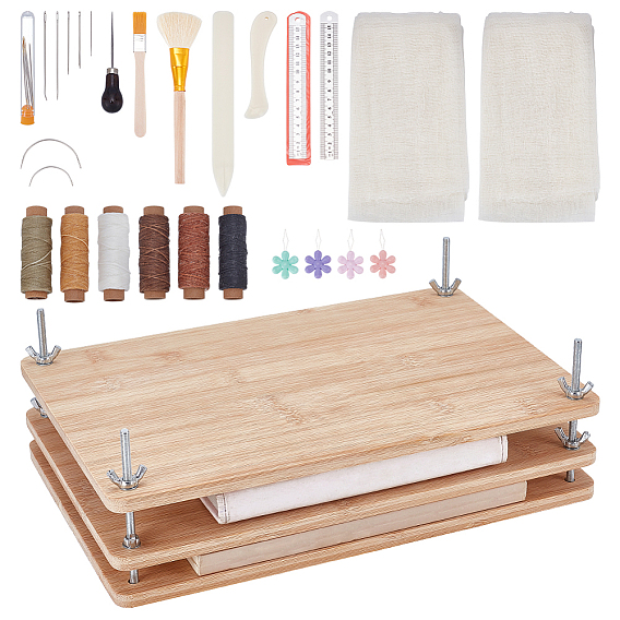 Наборы принадлежностей для переплета, включает в себя деревянный книжный пресс, наборы для рукоделия из кожи, игла, хлопчатобумажная марлевая ткань, устройство для заправки медной проволоки, кисть, правитель