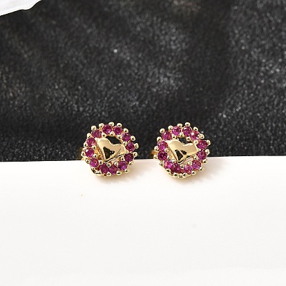 Плоские круглые серьги-гвоздики с сердечками из латуни с микропаве из кубического циркония, без кадмия и без свинца