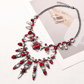 Geometric Rhinestone Alloy Multi-layer Necklace for Retro Glamour and Sparkle