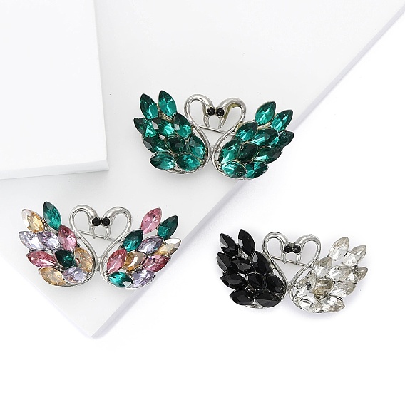 Брошь в виде лебедя из сплава и стекла со стразами, платина