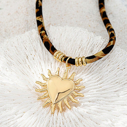 Кулон в виде сердца из сплава, шнурок с леопардовым принтом, верблюжие