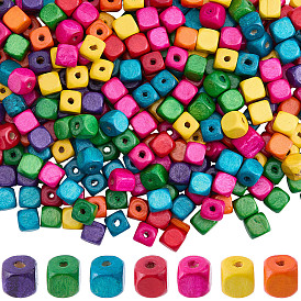 300бусины из натурального дерева шт., кубические, без свинца, окрашенные