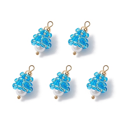 Подвески-слезинки из стеклянных бусин, с петлей из золотистых латунных штифтов с шарообразными головками, настоящими латунными бусинами-разделителями, покрытыми 18k золотом, и круглой бусиной из ракушки-жемчужины