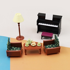 Мини-пластиковый диван, пианино, лампа, стул и модель стола, аксессуары для украшения миниатюрного кукольного домика