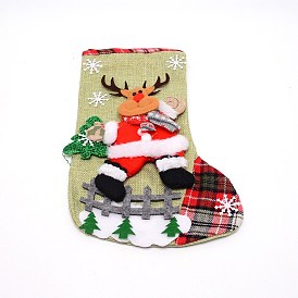 Tela de reno colgando calcetín de navidad, con patrón de cuadros, bolsa de regalo de dulces, para la decoración del árbol de navidad
