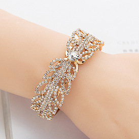 Sparkling Rhinestone Bracelet - Elegant and Chic Women's Fashion Jewelry Gift
