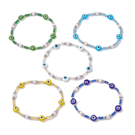 Эластичный браслет с лэмпворком и стеклянными бусинами от сглаза