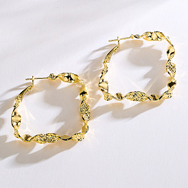 Geometric Wave Earrings in Fashionable Copper 18K Gold Plating for Women