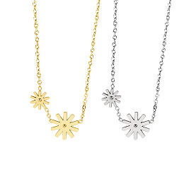Fashionable Daisy Stainless Steel Necklace - Personalized Trendy Collarbone Chain, Five-petal Flower.