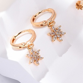 Серьги с застежкой-защелкой из латуни с прозрачным фианитом и прозрачным фианитом, долговечный, стойки покрытие, без свинца и без кадмия, звезда