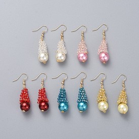 Pendants d'oreilles, avec perles nacrées en verre, perles de verre et crochets de boucle d'oreille en laiton plaqué or et fil de cuivre
