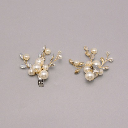 Decoración de zapatos de perlas, con fornituras de aleación de platino y cabujones de strass de cristal, flor