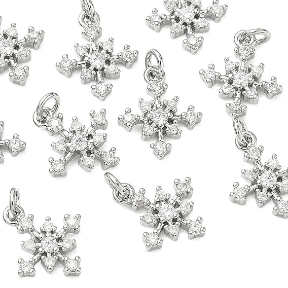 Colgantes de latón con microengaste de circonitas cúbicas de Shegrace, encantos de copo de nieve, sin cadmio y níque y plomo, Claro