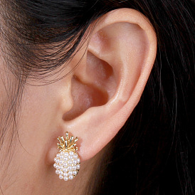 Cute Fashionable Exaggerated Pineapple Stud Earrings - European and American Style, Pearl Embellished Ear Jewelry.
