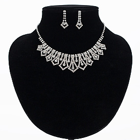 Sparkling Crystal Diamond Necklace Set with Sterling Silver - N214