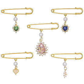 5шт. английские булавки в форме сердца и листа, с подвесками из искусственного жемчуга, акрила и латуни с микропаве из кубических цирконий