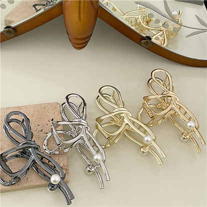 Luxury Alloy Butterfly Bow Hair Clip for Updo with Chic Texture and Metallic Finish