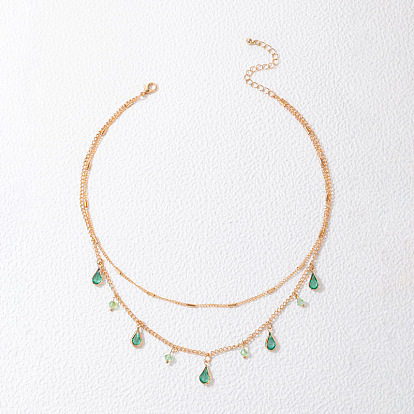 Minimalist Green Leaf Necklace for Women - Fashionable Multi-layered Neck Chain with Drop-shaped Emerald Stone