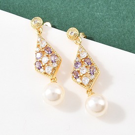 Серьги-гвоздики с ромбами из латуни с микропаве из прозрачных кубических цирконий, с акриловой имитация жемчуга, долговечный, стойки покрытие, без кадмия и без свинца