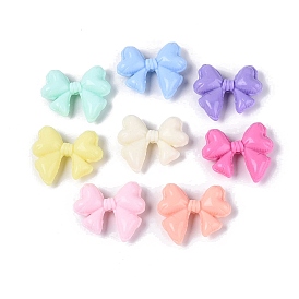 Непрозрачные пластиковые бусины, бантом