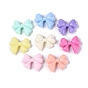 Непрозрачные пластиковые бусины, бантом