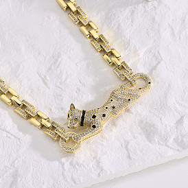Bracelet à maillons cubains imprimé léopard audacieux et tendance avec strass scintillants