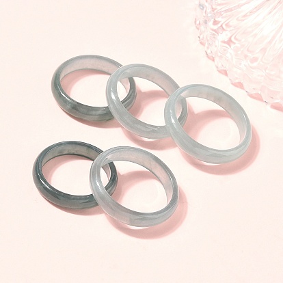 Кольца на палец из натурального жадеита