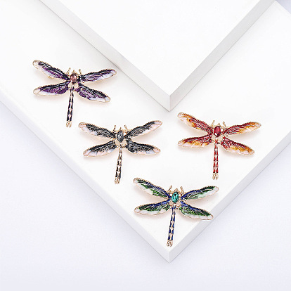 Cute Dragonfly Brooch for Women, Simple and Elegant Crystal Accessory.