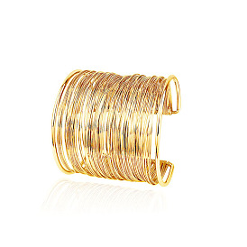 Stylish Wire-Wrapped Braided Bracelet for Women - Fashionable European and American Hand Accessory