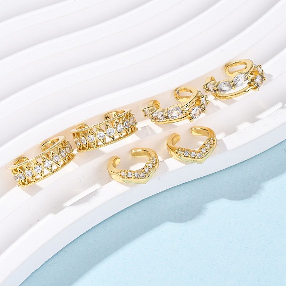 Серьги-каффы в форме буквы С с микропаве из прозрачного кубического циркония из латуни