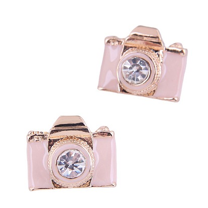 Chic Mini Camera-inspired Metal Earrings for Fashionable Statement Look