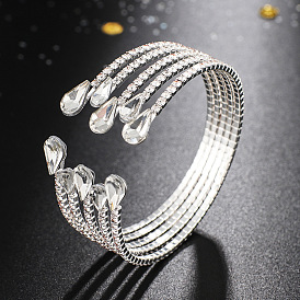 Sparkling Irregular Claw Chain Elastic Bracelet with Full Rhinestone Wire - B273