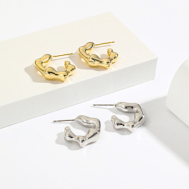 Irregular Water Ripple U-shaped Earrings with Vintage Charm and Unique Geometric Design