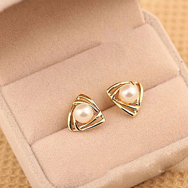 Vintage Rose Gold Triangle Pearl Stud Earrings - Fashionable and Elegant