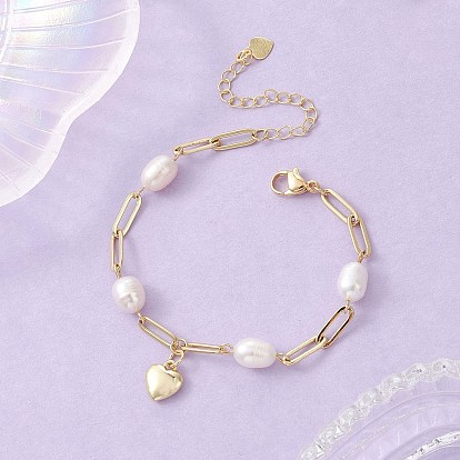 Браслеты с подвесками в виде латунных сердечек и цепочками из скрепок., браслеты из натурального пресноводного жемчуга