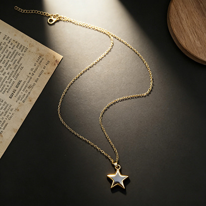 Цепочка с подвеской из сплава в форме звезды