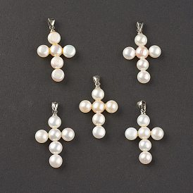 Pendentifs en perle naturelle, avec les accessoires en laiton plaqués de platine, breloque croix