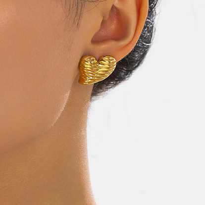 Асимметричные серьги-гвоздики в форме сердца с текстурой из латуни, винтажные минималистичные женские серьги